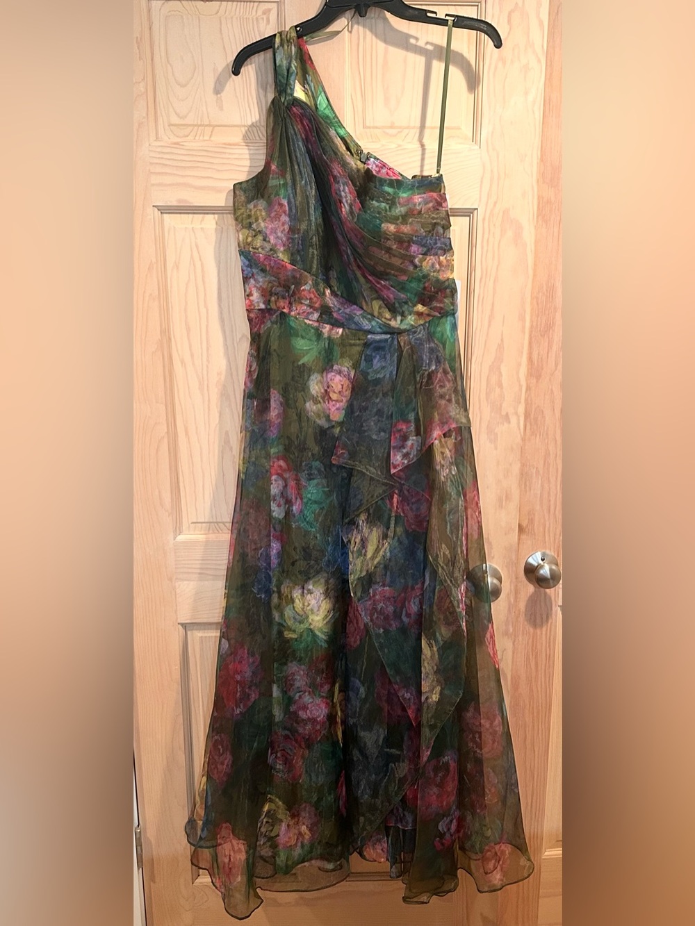 Xscape One-Shoulder Floral Maxi Dress in Green and Pink - Picture 6 of 7